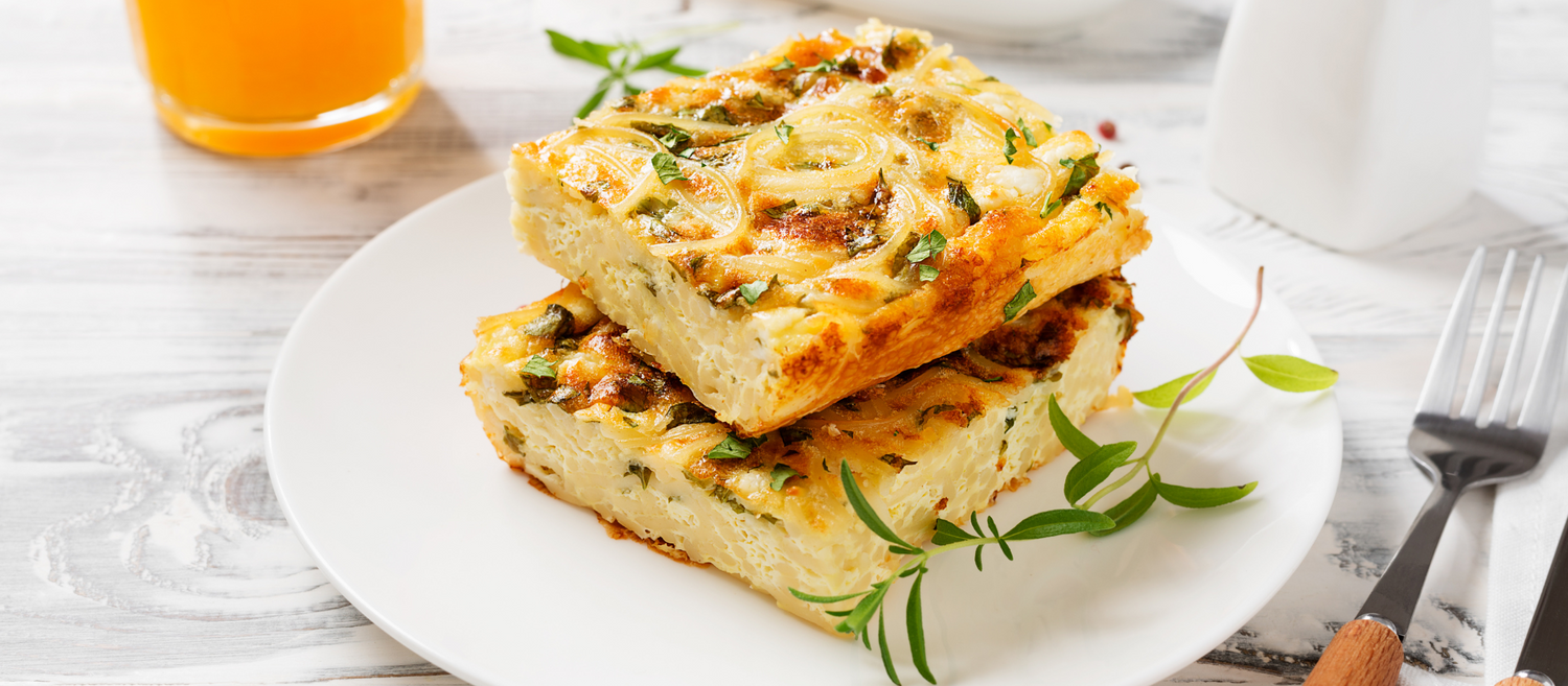 Frittata di Pasta Senza Glutine e Senza Uova con Erbette Aromatiche