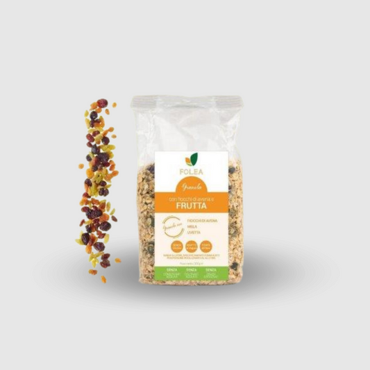 Granola With Oat Flakes and Fruit Gluten Free